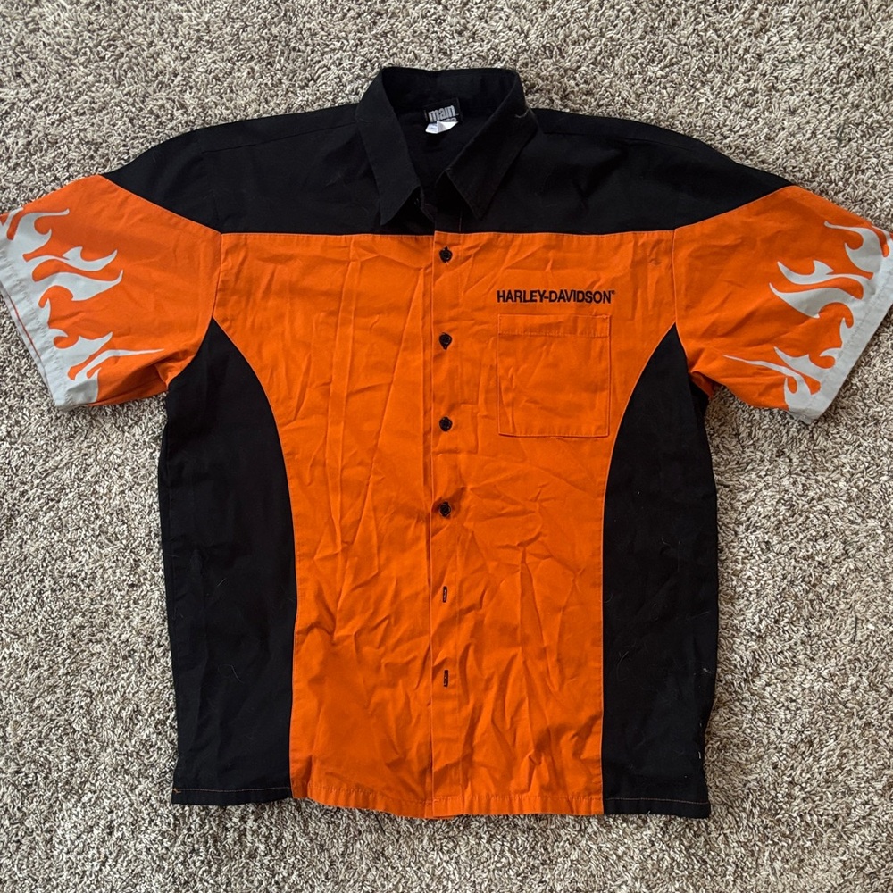 Harley Davidson Men’s XL Orange And Black Button Up Harley Graphic Shirt